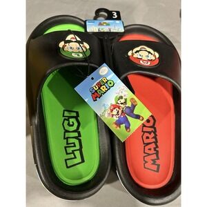 SUPER MARIO BROS. & LUIGI Beach Sandals Pool Slides Size 3 Brand New
